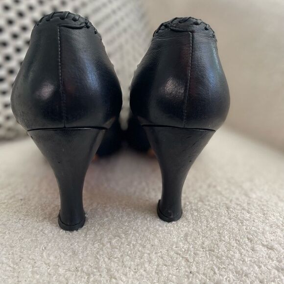 Vintage High Cut Evan Picone Black Leather Tassel Whipstitch Heels Shoes 9.5 - Picture 5 of 10